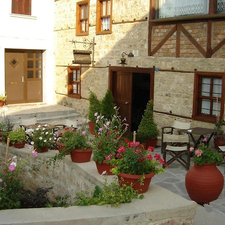 Hagiati Guesthouse Edessa Esterno foto