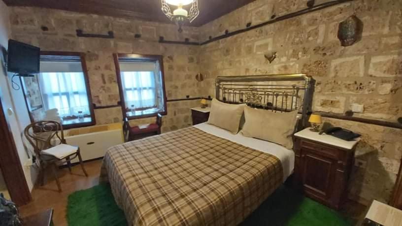 Hagiati Guesthouse Edessa Esterno foto