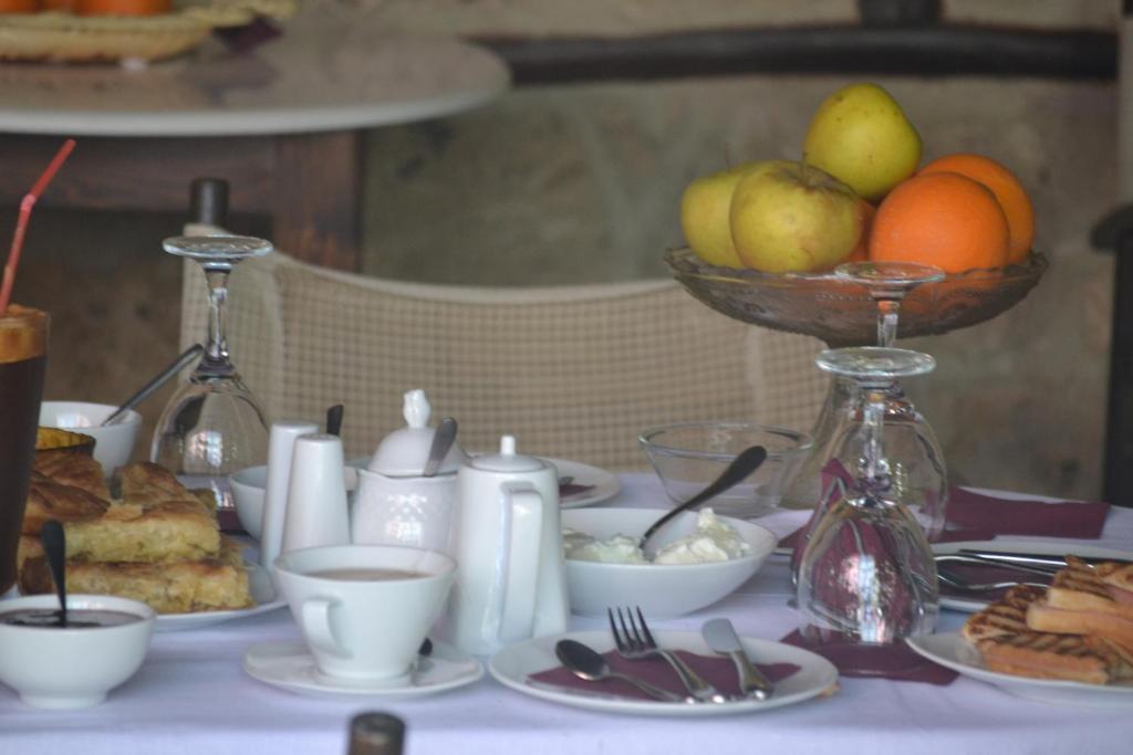 Hagiati Guesthouse Edessa Esterno foto