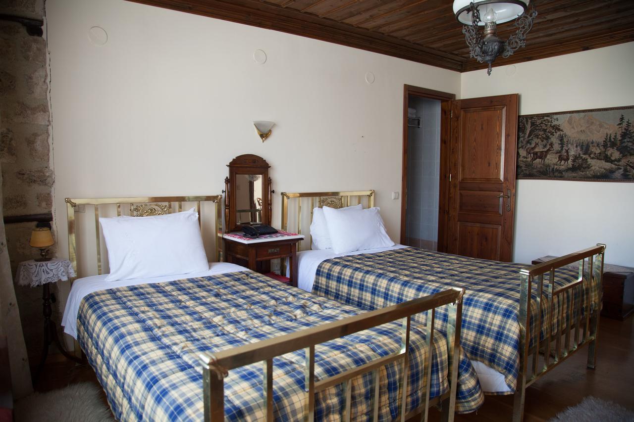 Hagiati Guesthouse Edessa Esterno foto