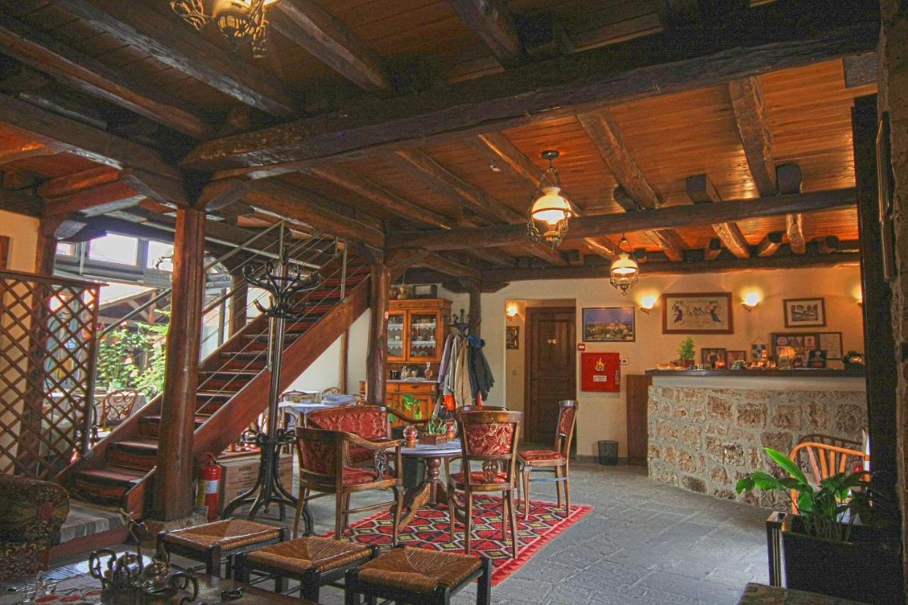 Hagiati Guesthouse Edessa Esterno foto
